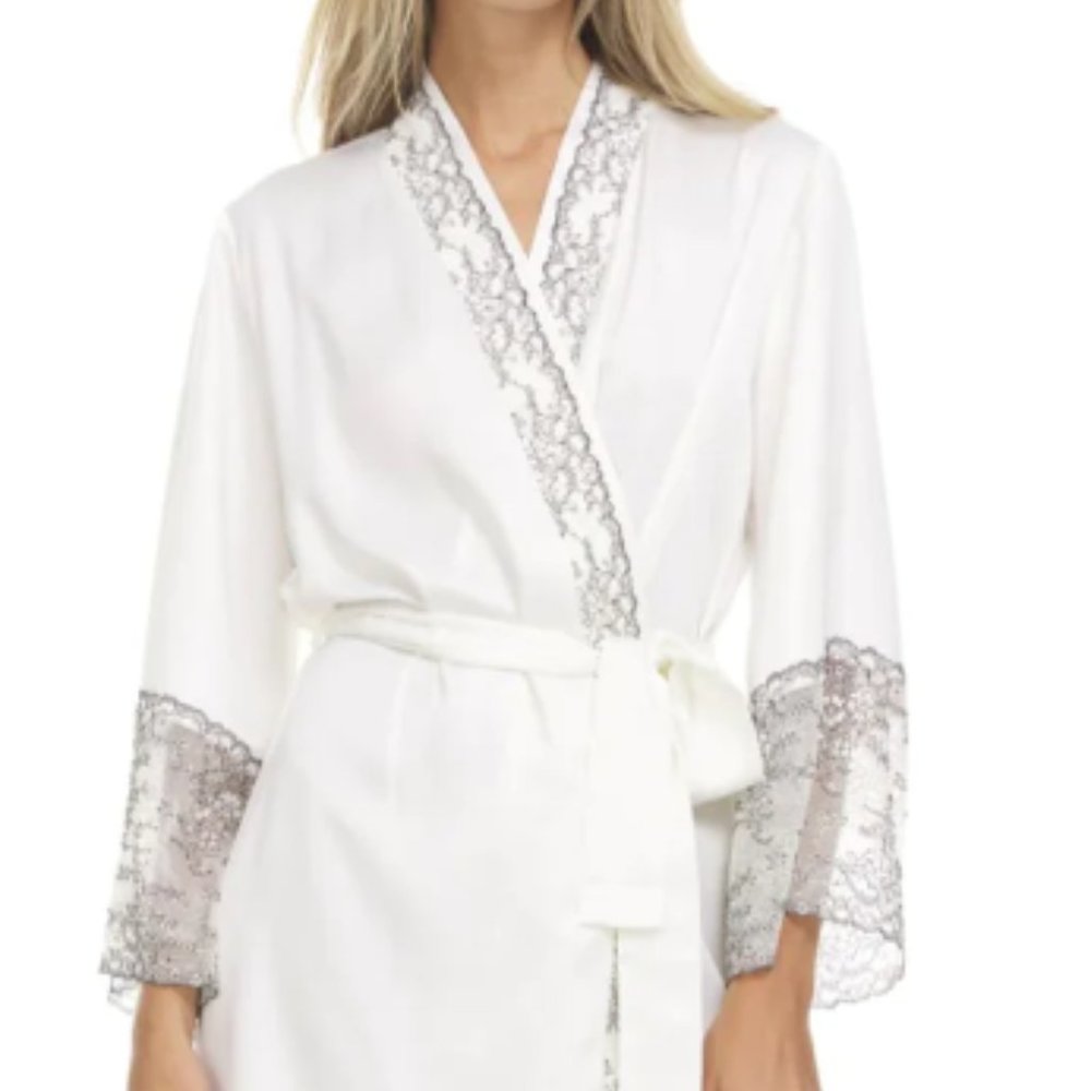 Flora Nikrooz Angelique Wrap Robe, XS\S NWT IVORY